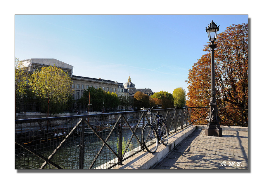 Le long des quais